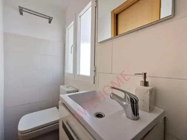 馬德里租房apartment in Huertas   Cortes (Centro)