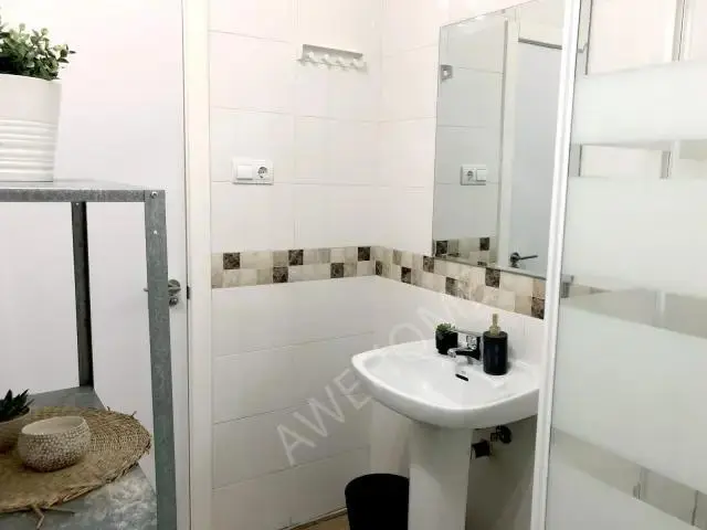 馬德里租房apartment in Huertas   Cortes (Centro)