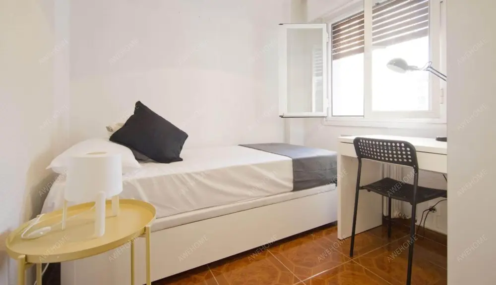 馬德里租房apartment near Calle de Mauricio Legendre