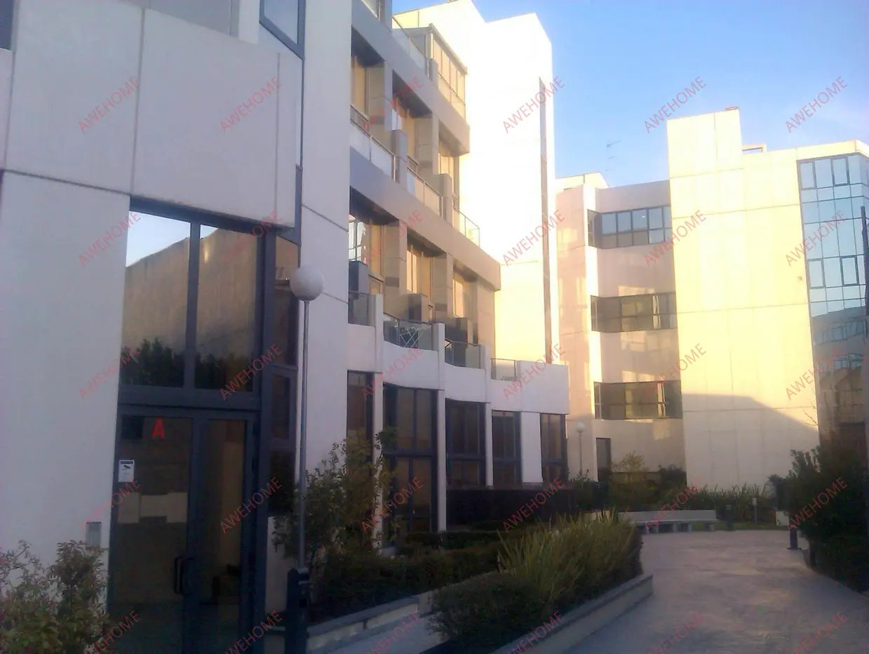 馬德里租房apartment near Calle Maraton 6,A ESC A