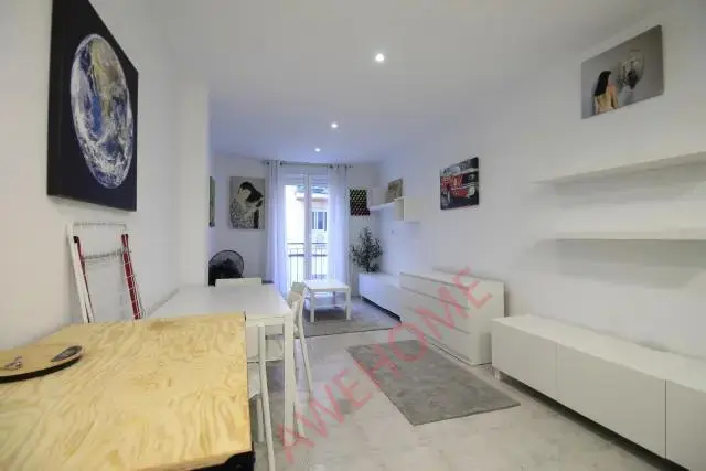 馬德里租房studio in Moscardo (Usera)