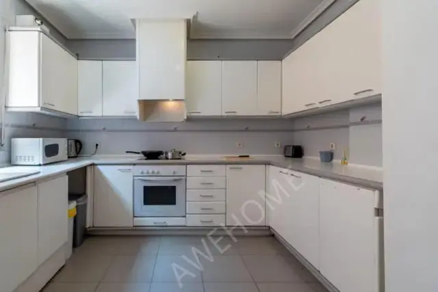 馬德里租房apartment in Bellas Vistas (Tetuan)
