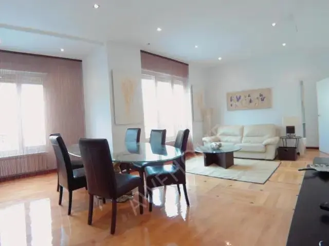 馬德里租房apartment in Rios Rosas (Chamberi)