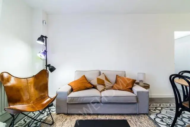 馬德里租房apartment in Moscardo (Usera)