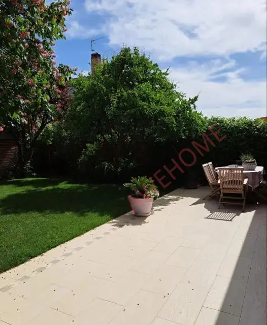 馬德里租房house near Calle de Jovellanos