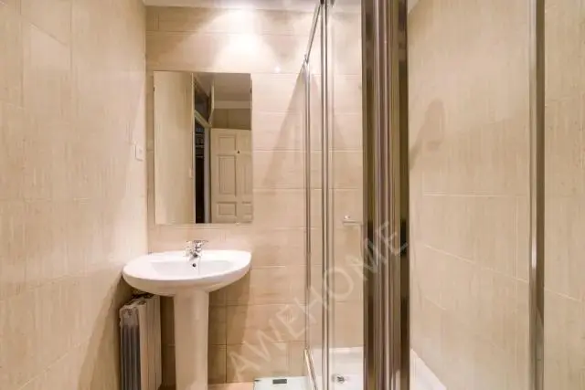 馬德里租房apartment in Recoletos (Salamanca)