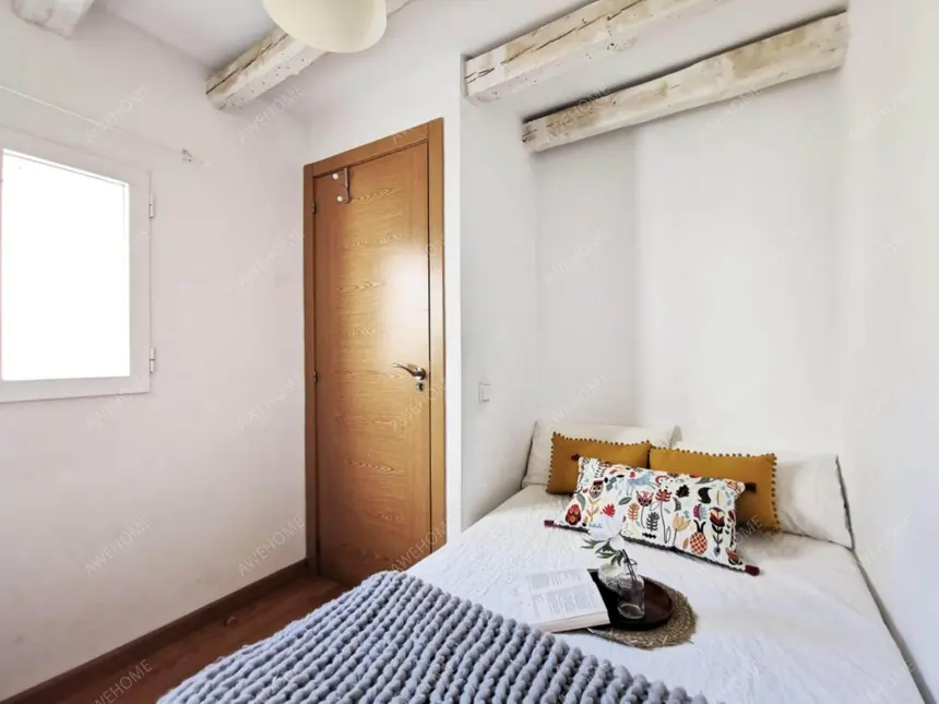馬德里租房apartment in Huertas   Cortes (Centro)