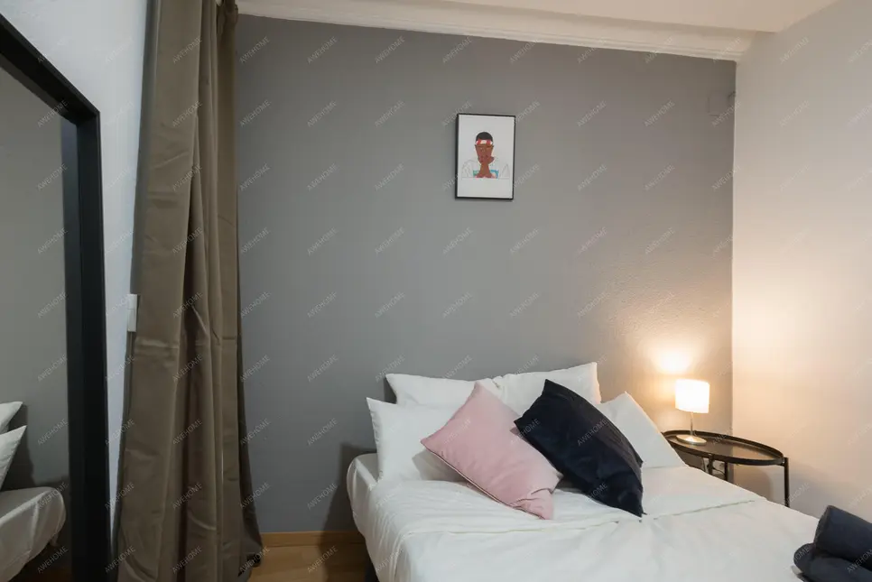 馬德里租房apartment in Huertas   Cortes (Centro)