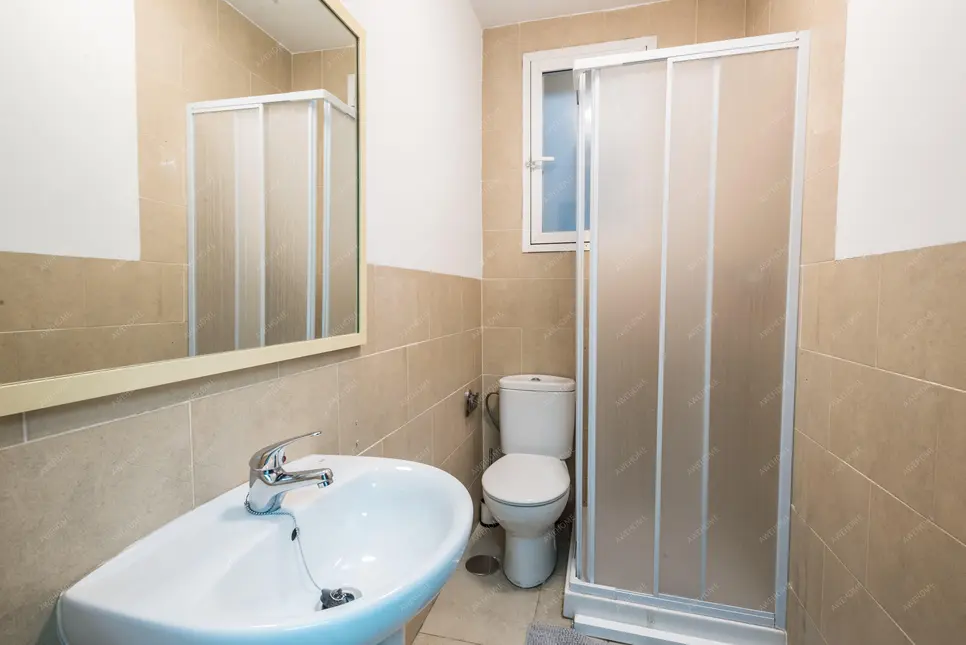 馬德里租房apartment in Huertas   Cortes (Centro)