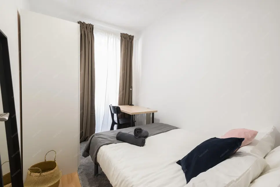 馬德里租房apartment in Huertas   Cortes (Centro)