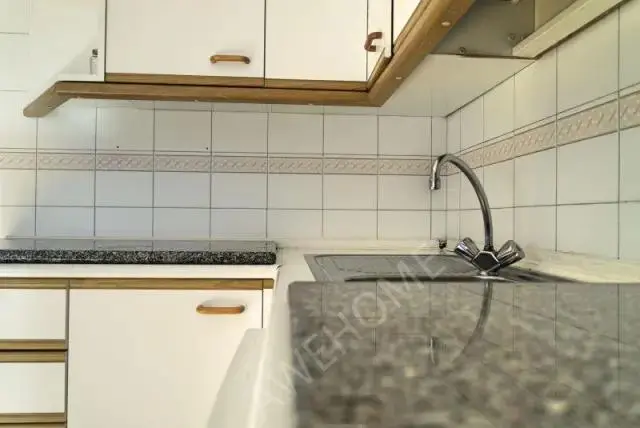 馬德里租房apartment near Calle Isla Malaita
