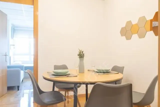 馬德里租房apartment in Cuatro Caminos (Tetuan)