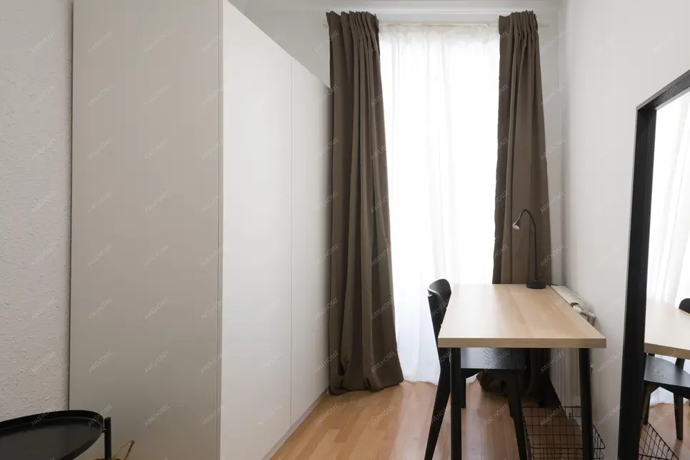 馬德里租房apartment in Huertas   Cortes (Centro)