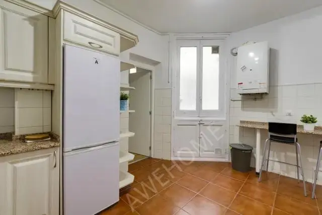 馬德里租房apartment in Jeronimos (Retiro)