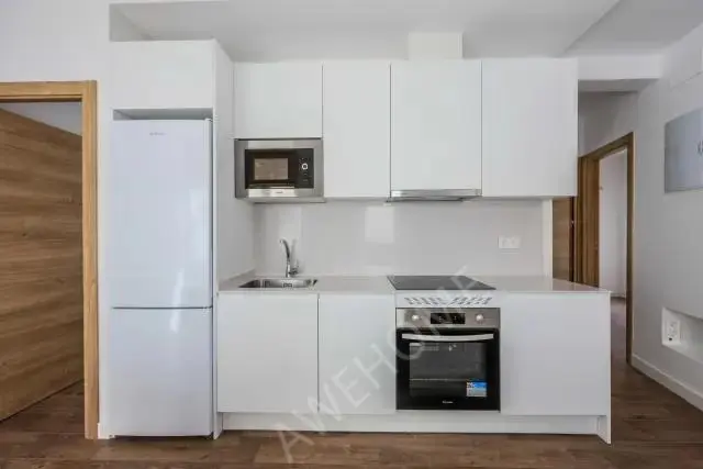 馬德里租房apartment in Carpetana (Latina)