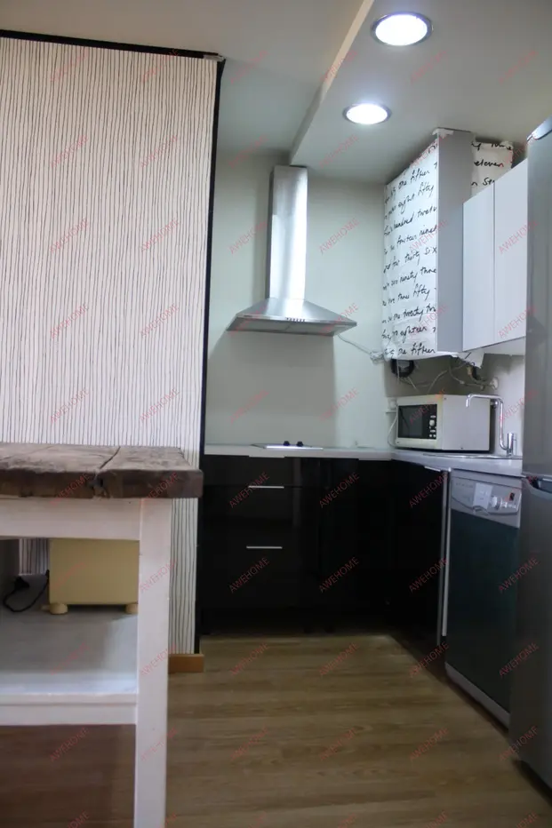 馬德里租房apartment near Calle Maraton 6,A ESC A