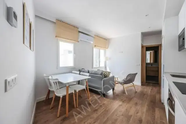 馬德里租房apartment in Carpetana (Latina)
