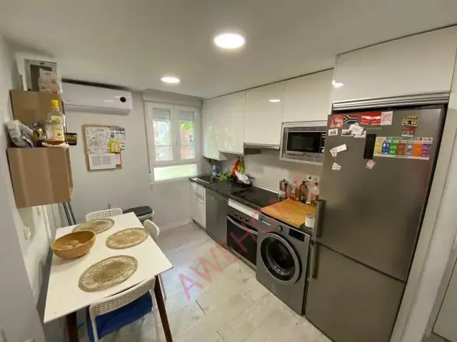 馬德里租房apartment in Lucero (Latina)