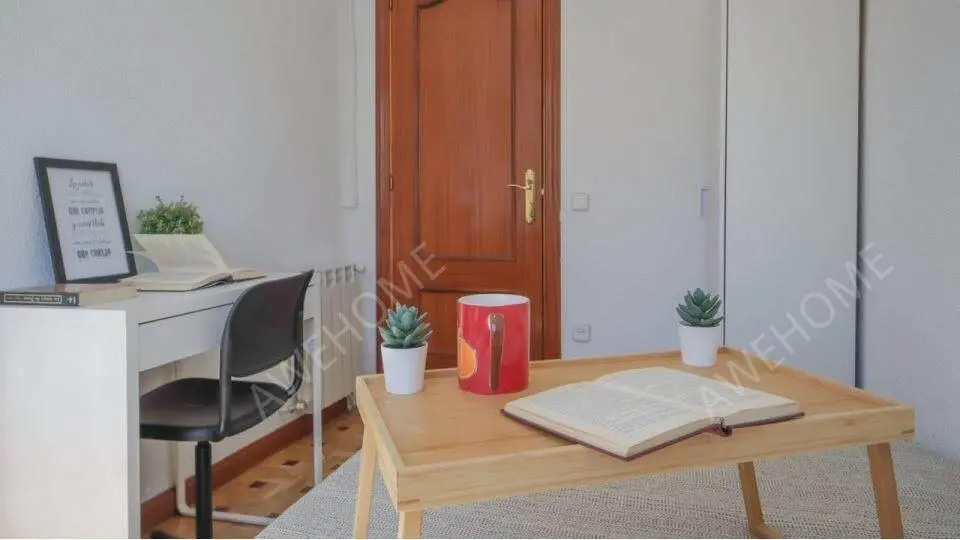 馬德里租房apartment in Quintana (Ciudad Lineal)