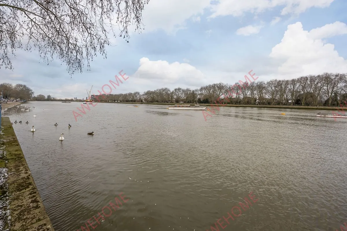 倫敦租房Embankment 4B