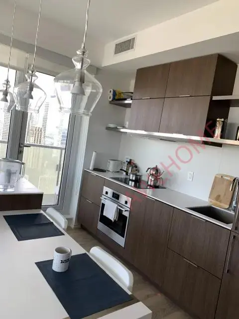 多倫多租房Pearson Housing - Yonge St
