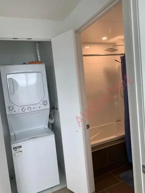 多倫多租房Pearson Housing - Yonge St