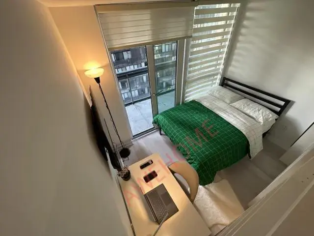 多倫多租房Pearson Housing - Roehampton Ave