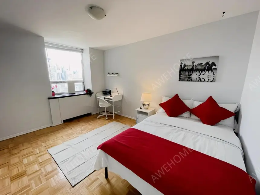 多倫多租房Pearson Housing - Wellesley St