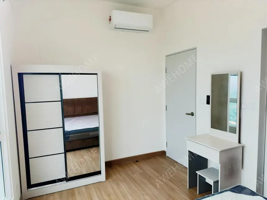 八打靈再也租房近 Taylor monash Plaza Kelana Jaya 公寓