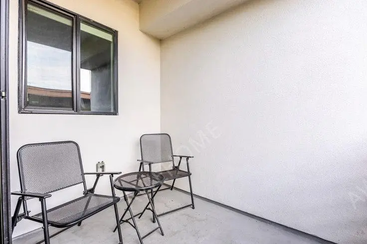 洛杉磯租房4227 McLaughlin Ave 1310
