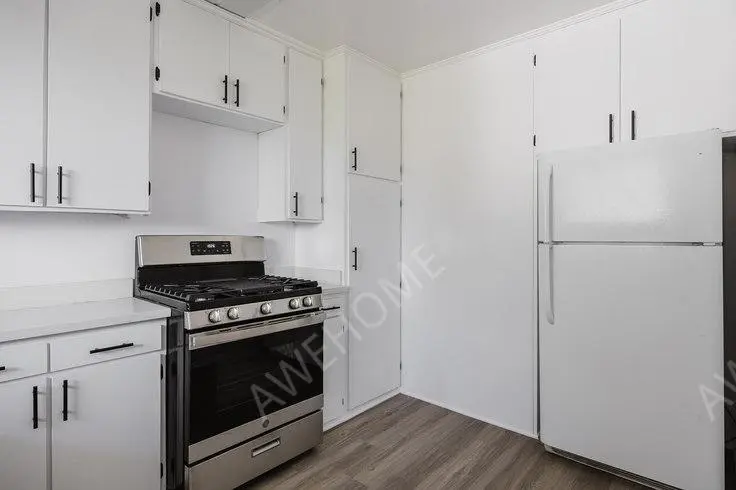 洛杉磯租房611 Levering Ave 1306