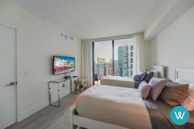 Miami RentalsNortheast 1st Avenue 1022484P