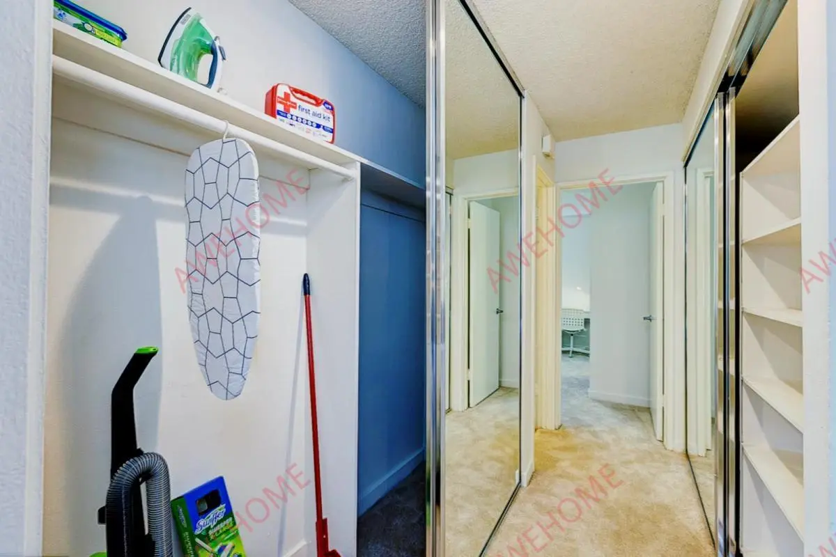 爾灣市租房3701 Parkview Ln (Furnished)