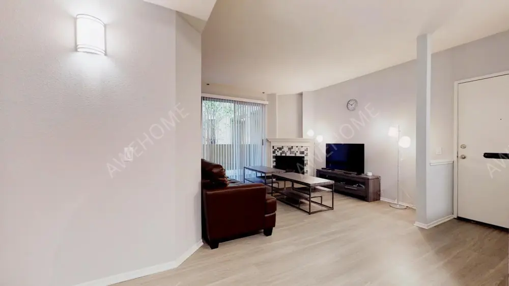 伯班克租房620 N Hollywood Way