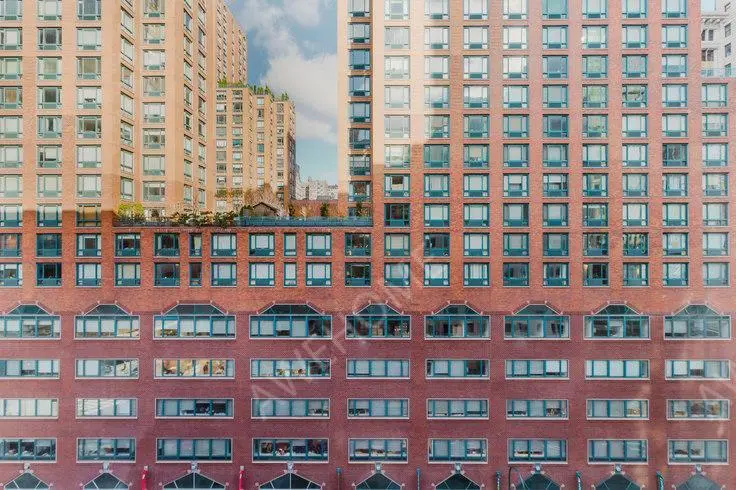 紐約租房The Mayfair 1703