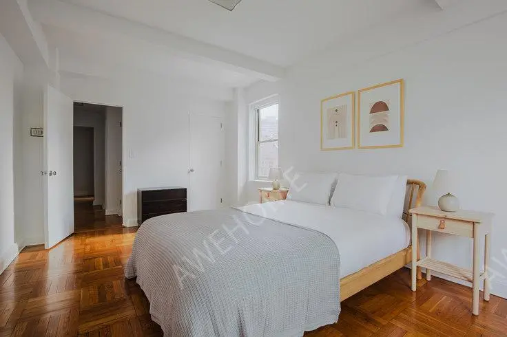 紐約租房300 East 57th St 1716