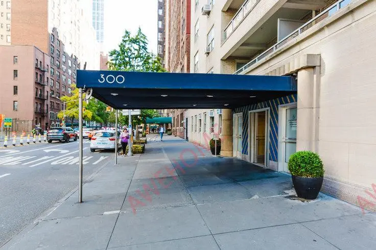 紐約租房300 East 57th St 1716
