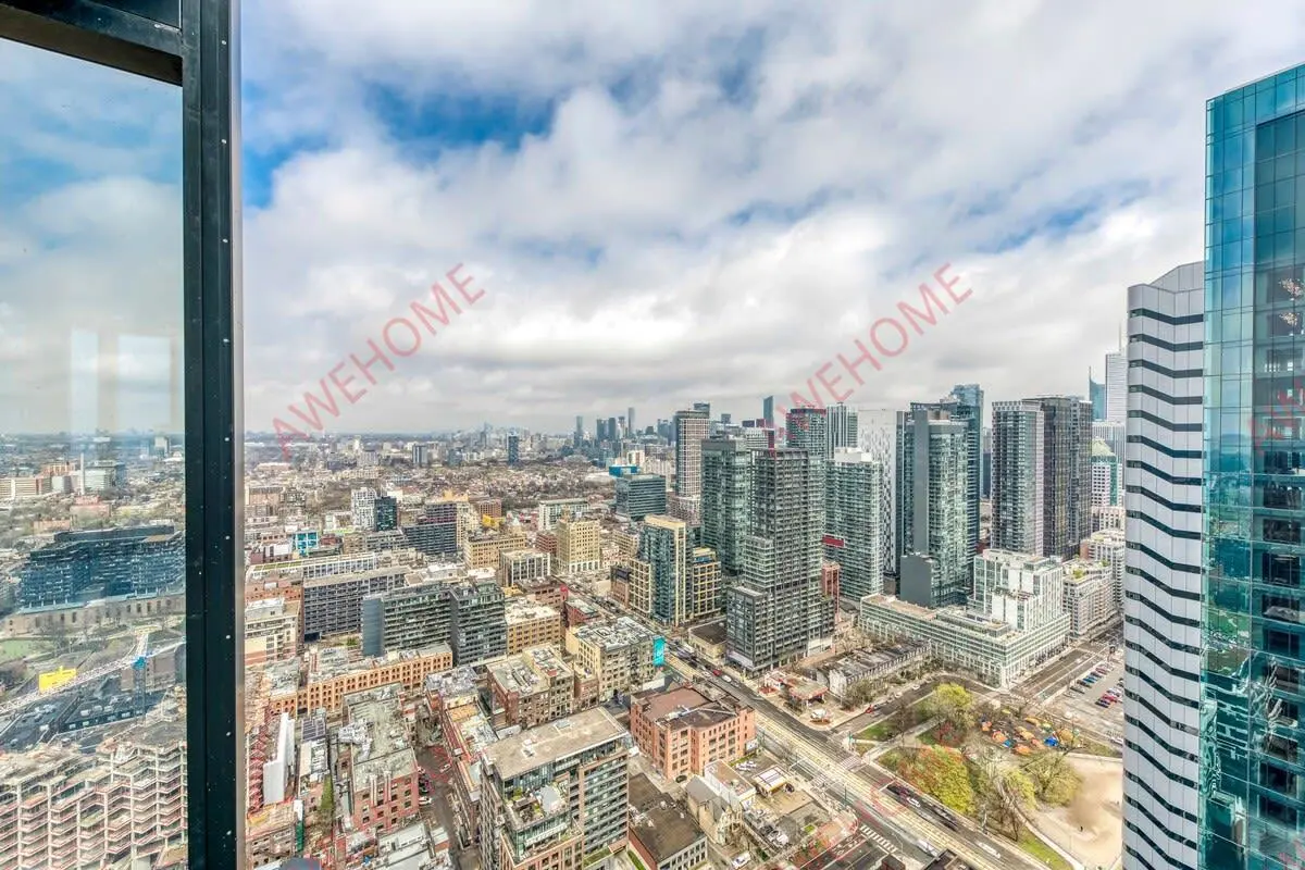 多倫多租房Penthouse Above the Clouds Toronto
