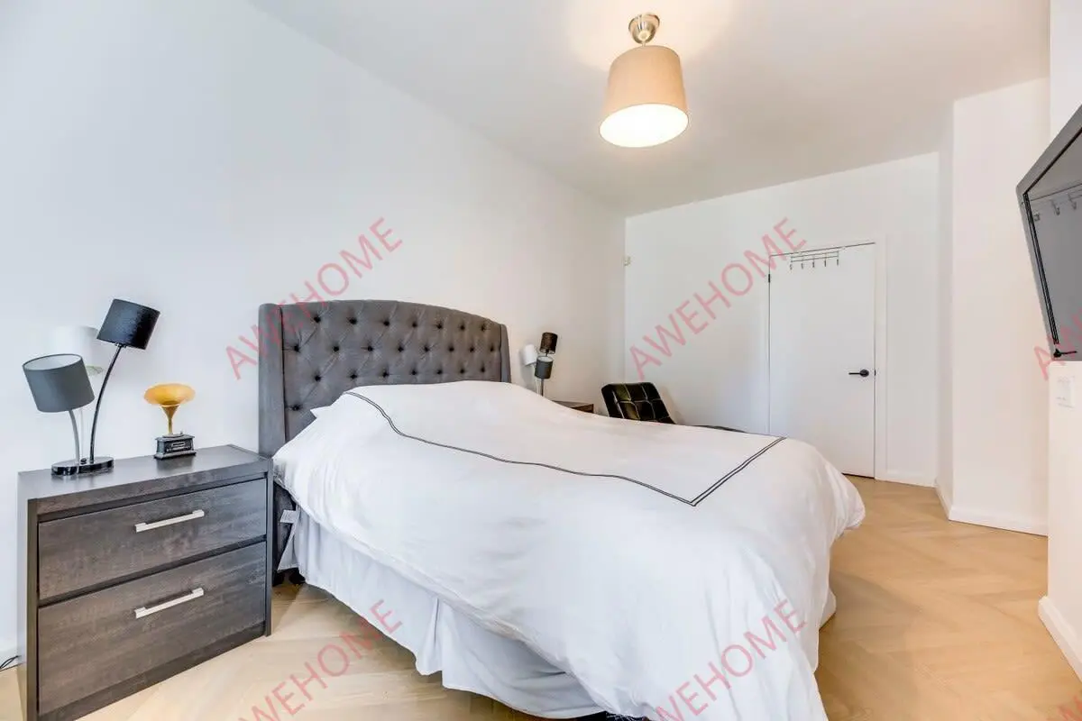 多倫多租房Spacious 2 Bedroom Downtown Toronto