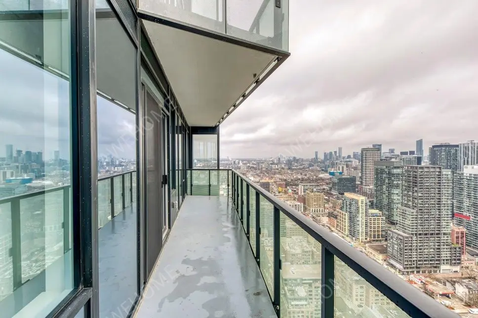 多倫多租房Penthouse Above the Clouds Toronto