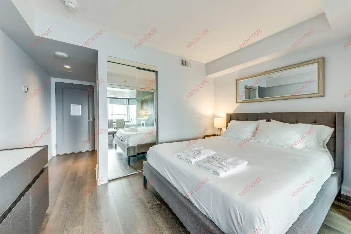 多倫多租房1BR Condo Modern Living