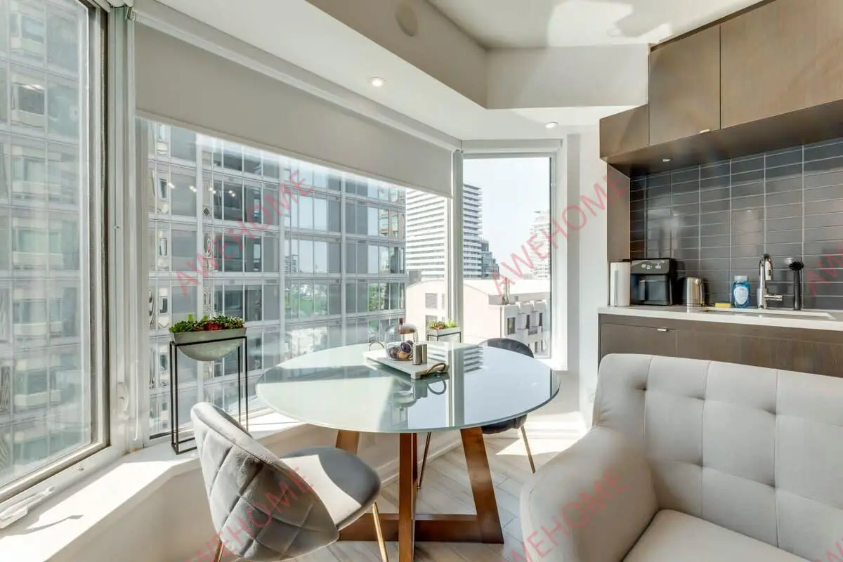 多倫多租房Yorkvilles Continental Suite