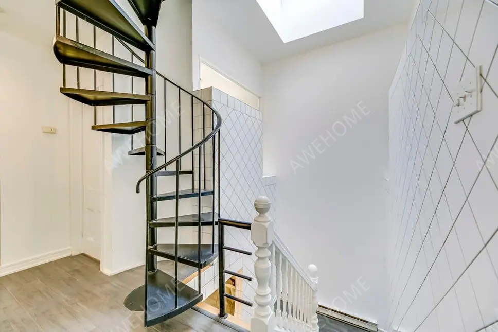 多倫多租房Stylish 2 Storey 2BR in Downtown Toronto