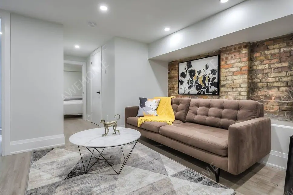 多倫多租房Snazzy 2BR Suite near Dundas Square