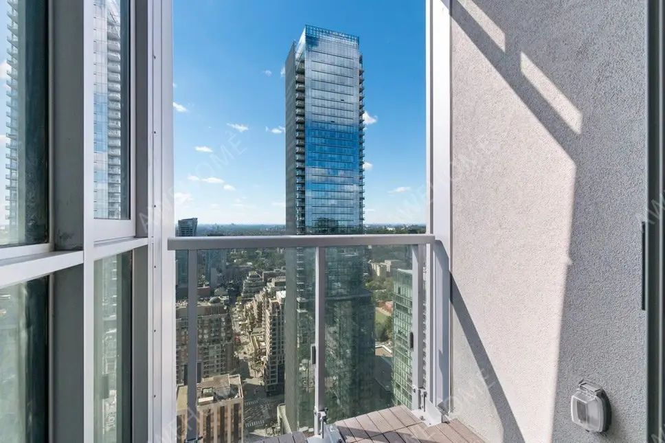 多倫多租房Yorkvilles High in the Sky Suite
