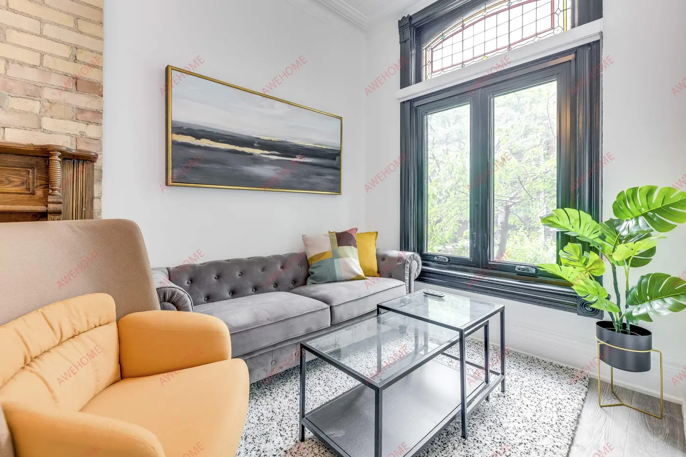 多倫多租房Church St Spacious Suite