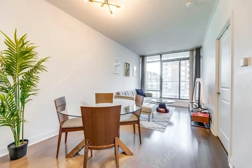 多倫多租房Chic Modern One Bedroom in Yorkville