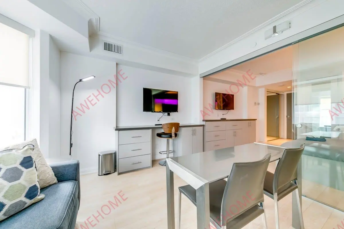 多倫多租房Yorkville Presidential Studio