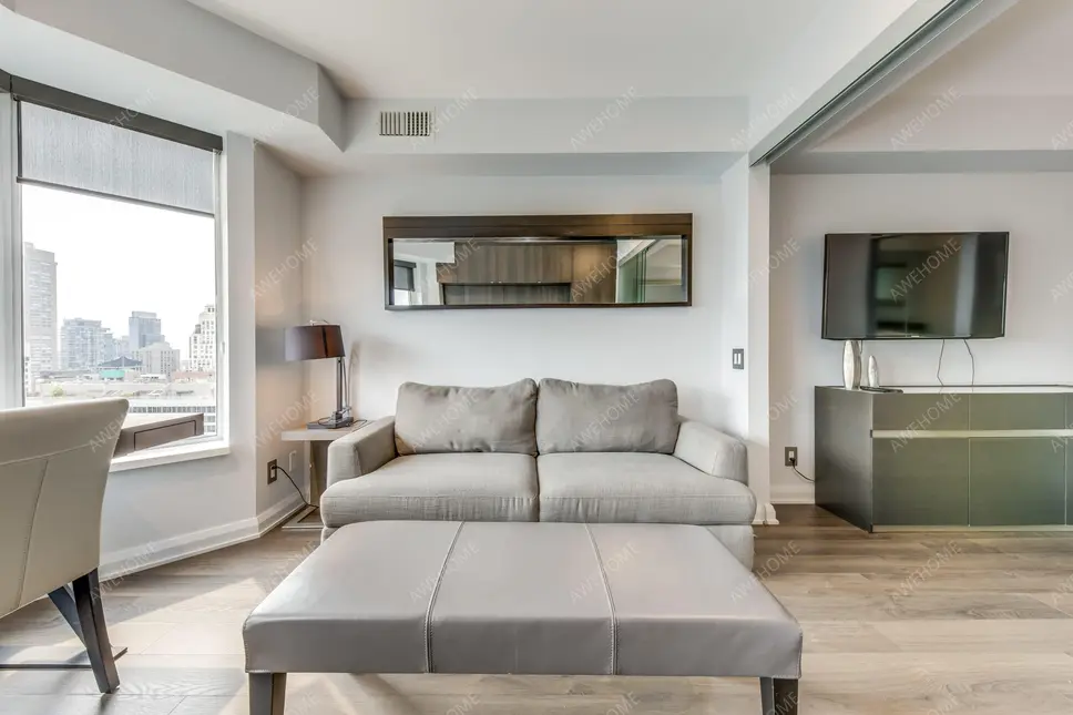 多倫多租房1BR Condo Modern Living