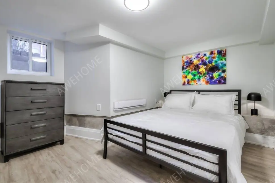 多倫多租房Snazzy 2BR Suite near Dundas Square